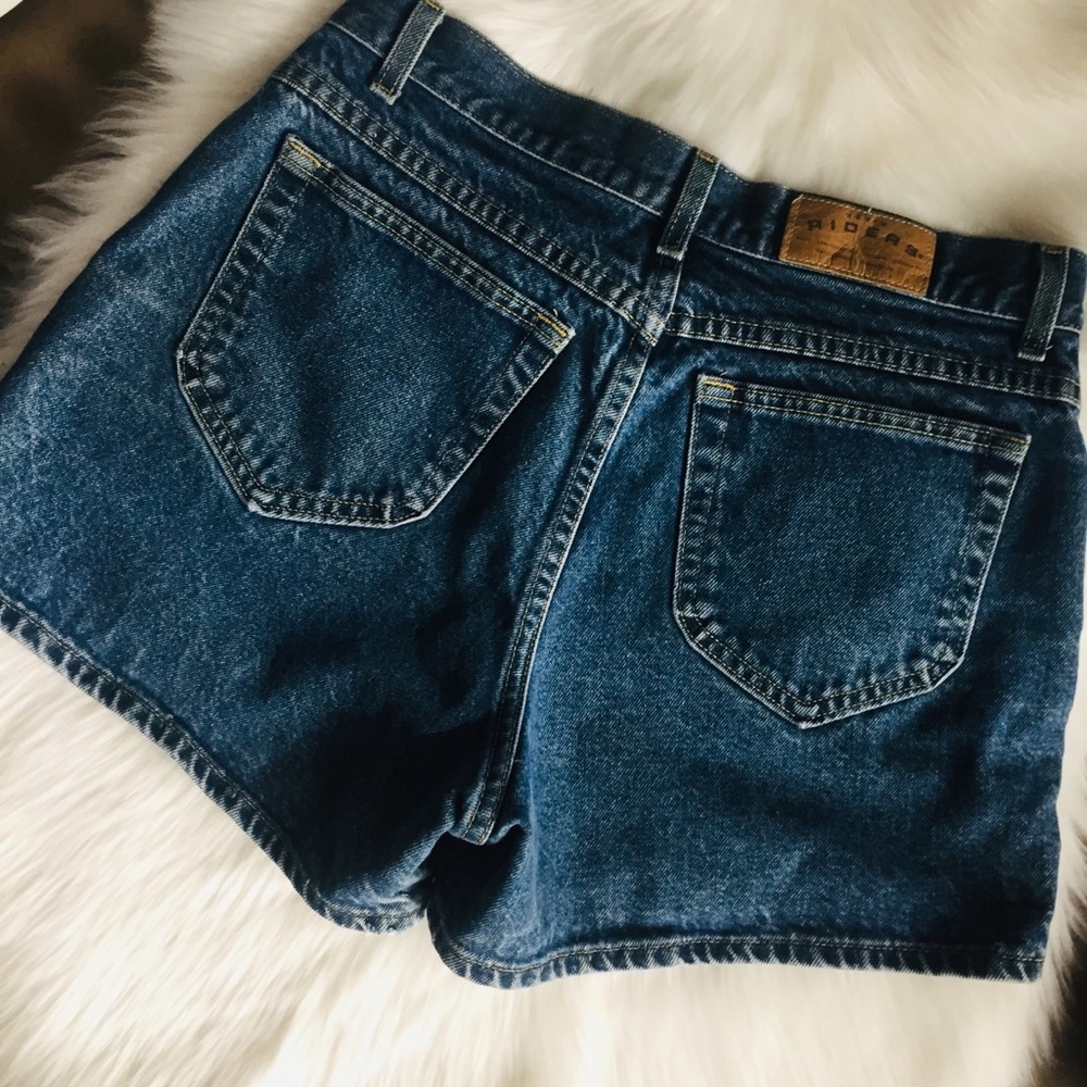 High waisted Jean Shorts - Picture 8 of 10